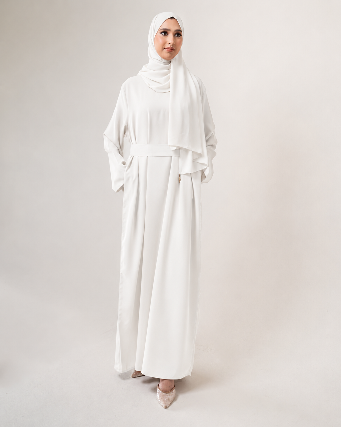Hala Abaya - White