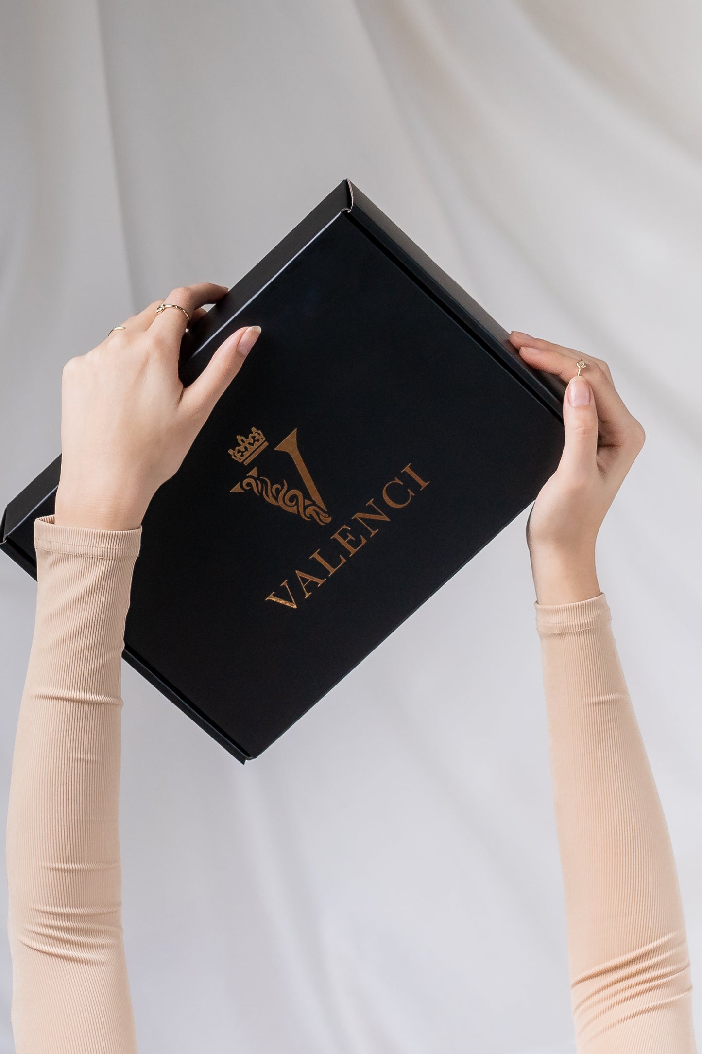 Valenci sleeve set - Medium Nude