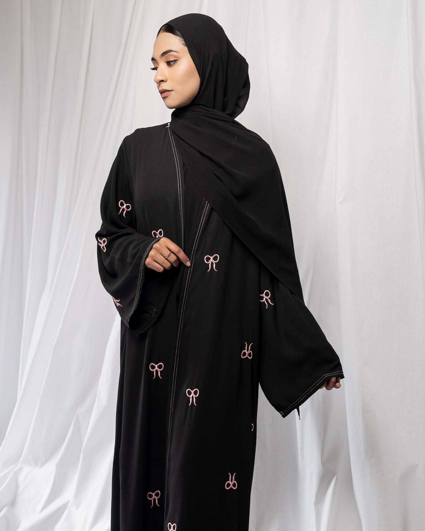 Amalia Abaya