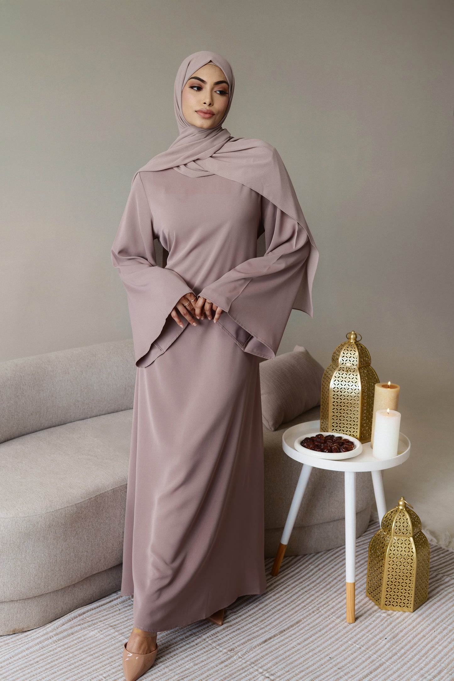 Amalina Abaya - Nude