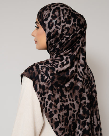 Majestic Leopard Printed Jersey
