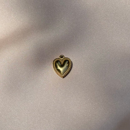 Cutesy heart charm