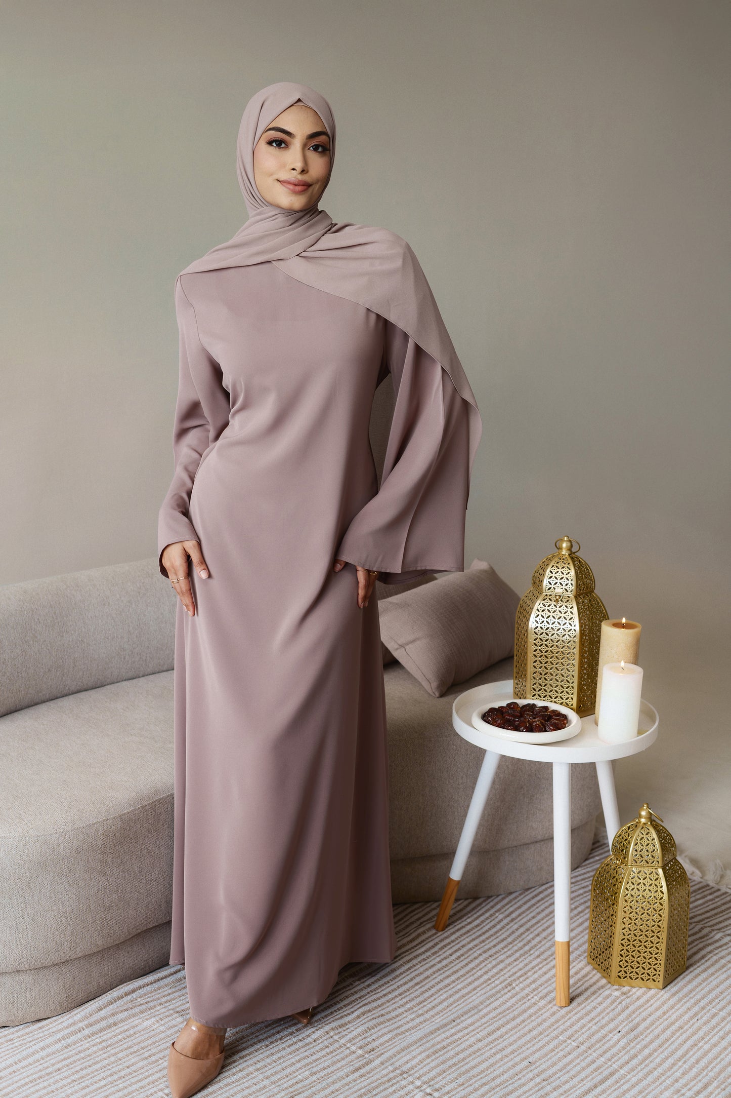 Amalina Abaya - Nude