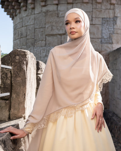 Iced Mocha - Chantilly lace hijab