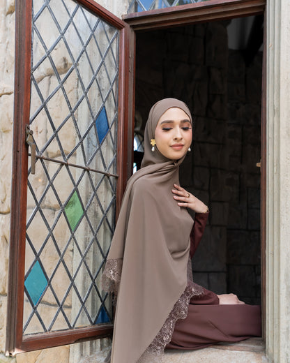 Nutmeg - Chantilly Lace Hijab