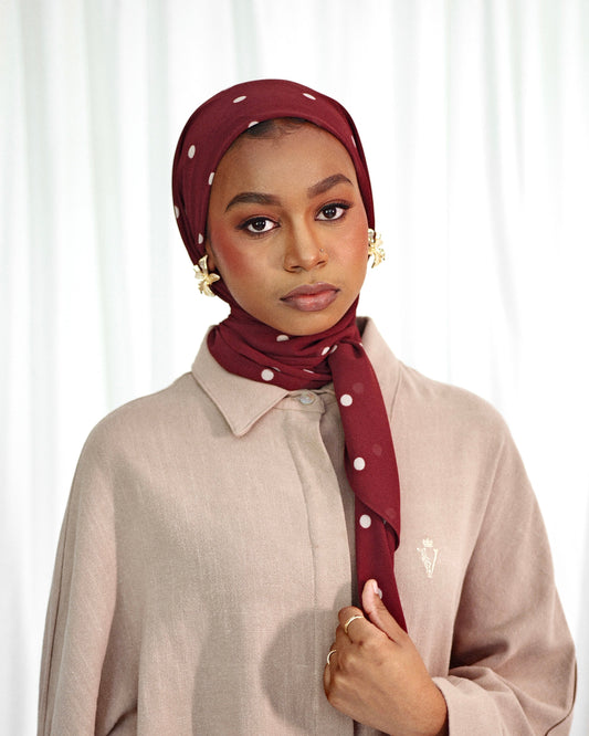 Polka dot Square - Burgundy & Cream