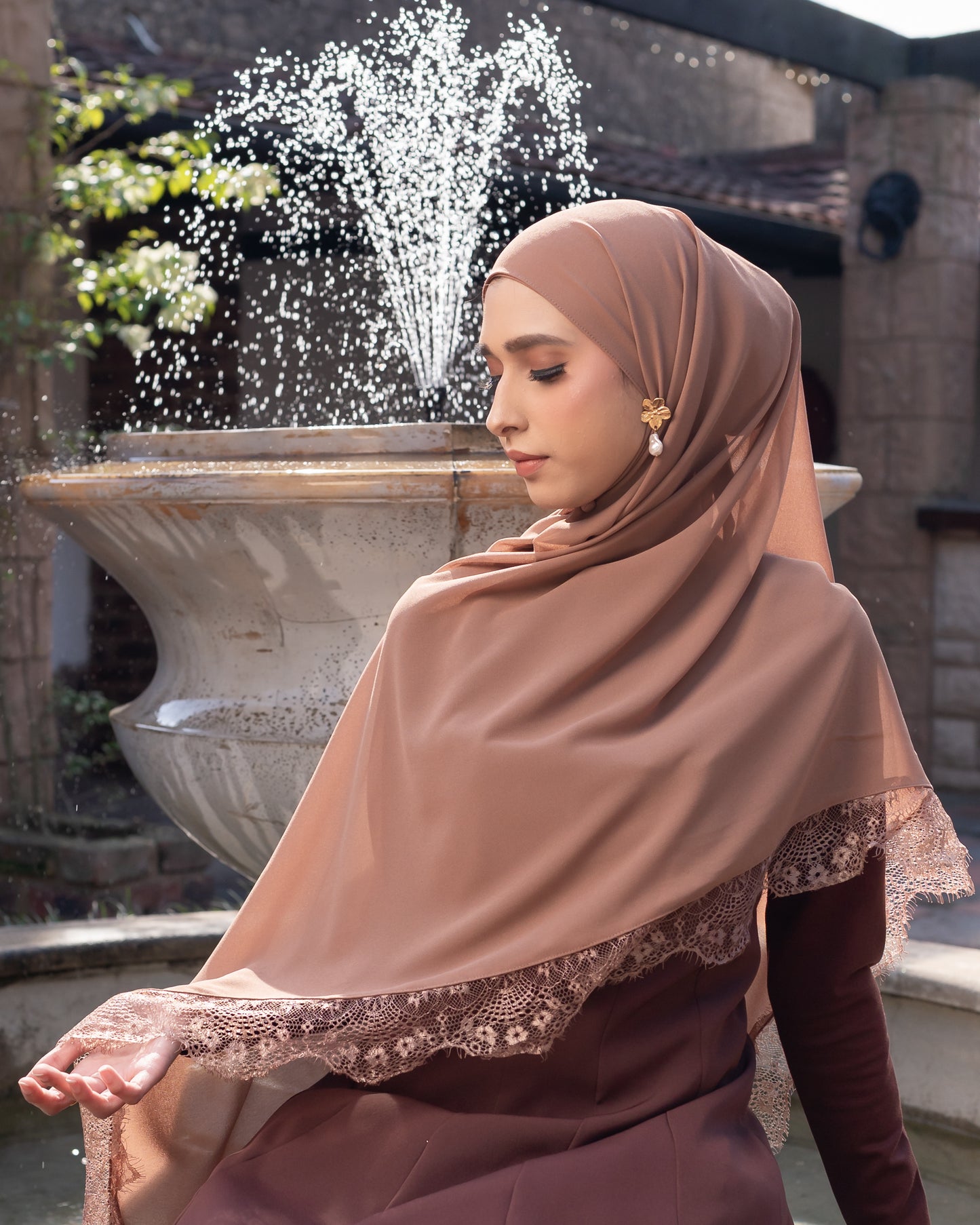 Belgian Waffle - Chantilly lace Hijab
